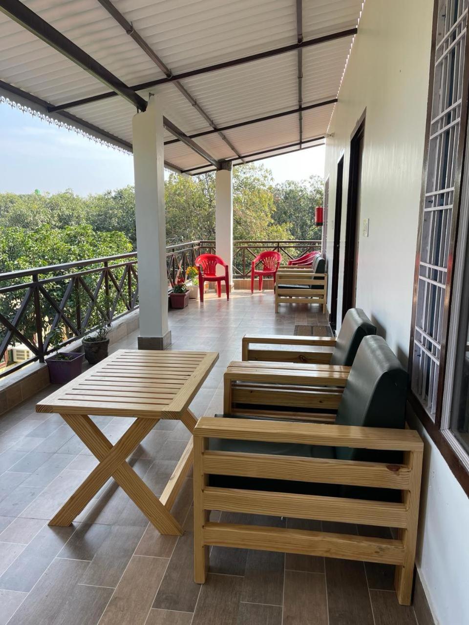Karans Corbett Motel Ramnagar  Ngoại thất bức ảnh