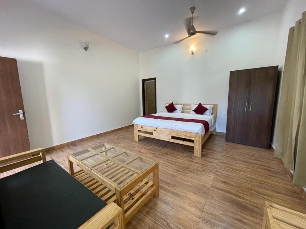 Karans Corbett Motel Ramnagar  Ngoại thất bức ảnh